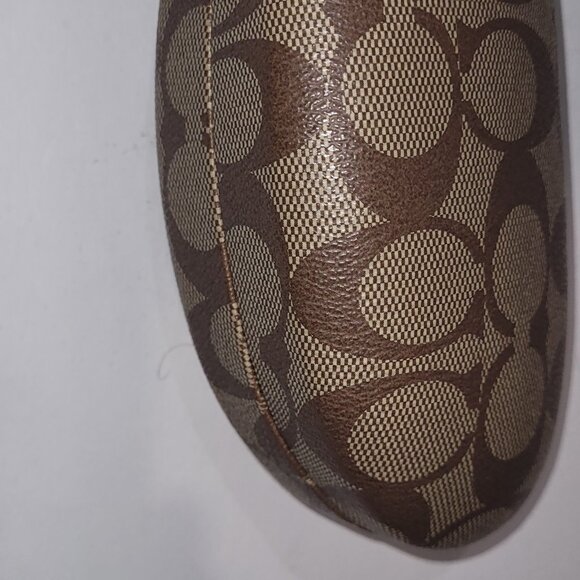 Coach Tan Khaki Signature Eyeglass Glasses Case Hard Clamshell 6 1/2 x 3 1/4 x 3 - Picture 2 of 5